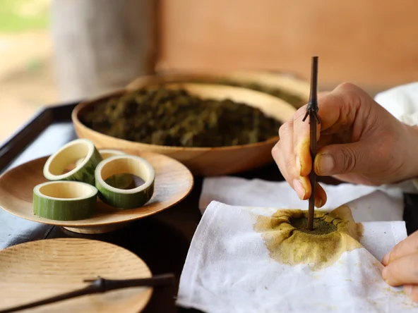 fermented tea making session