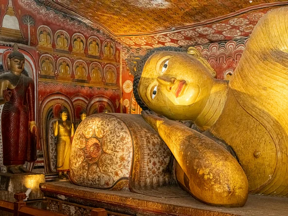 Reclining Buddha, Dambulla, Sri Lanka