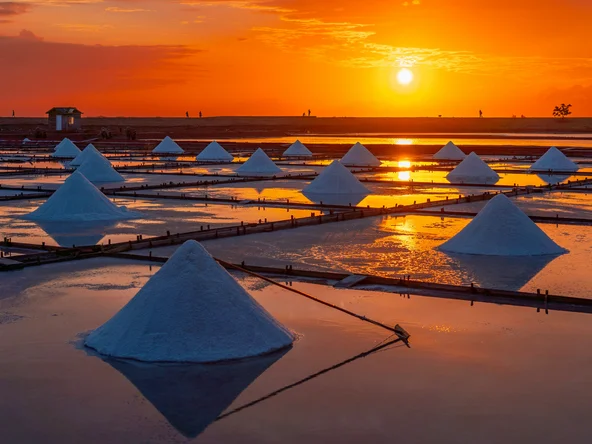 Tainan salt sunset