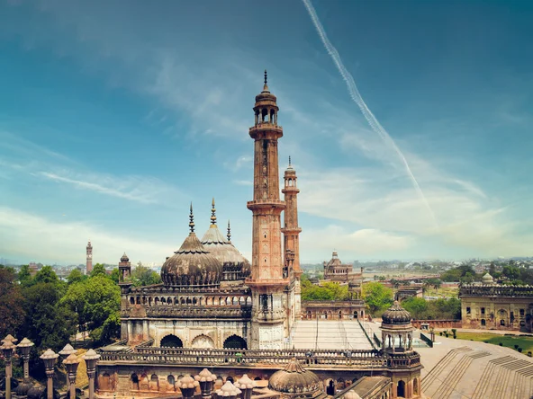 Lucknow Mosque, Lucknow, India