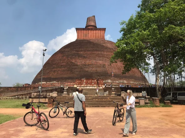 Anuradhapura_bike_tour
