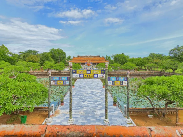 Kinh thanh - UNESCO World Heritage city of Hue