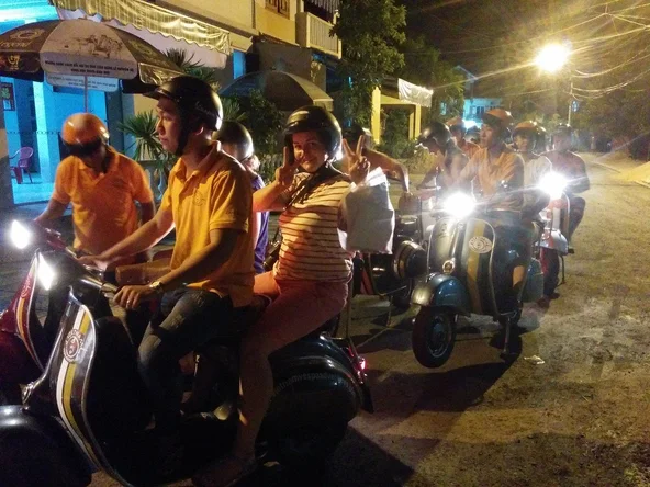 Vietnam Vespa Tour