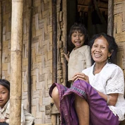 Family in Nam Et-Phou Louey 