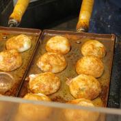 Osaka street food 