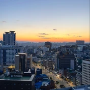 Sunset over Seoul skyline 