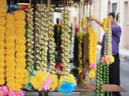 Malaysia KL Sri Mariamman Temple flower garlands