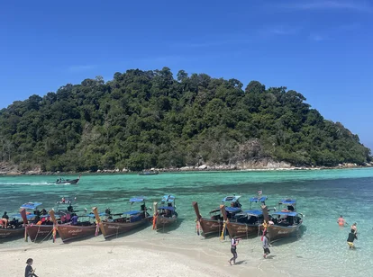 Koh Lipe beach Thailand month