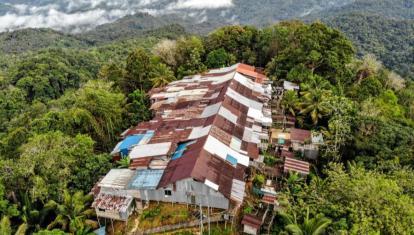 Traditional Iban longhouse in Batang Ai