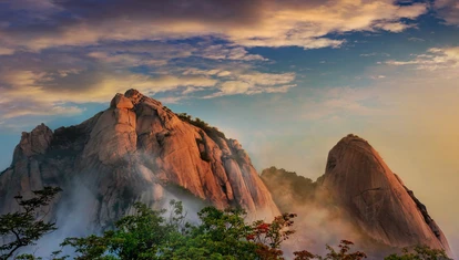Beautiful sunset over mountains in Bukhansan National Park near Seoul, South Korea