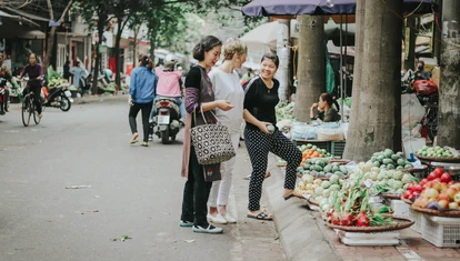 Chef Ali Food Tour Vietnam