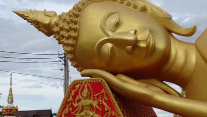 Wat That Luang (8)