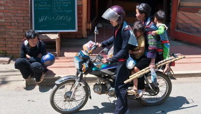 Top 10 impressive items carried on a motorbike