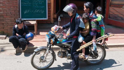Top 10 impressive items carried on a motorbike