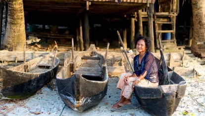 bb_mergui_quite-moken-village-life