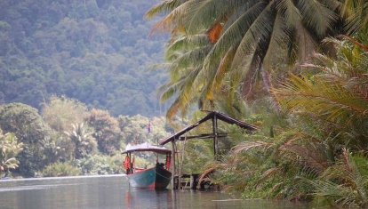 Boats on the Tatai River