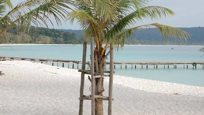 The wonderful white sand of Koh Rong