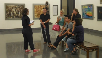 1510 Sophie's Art Tour Hanoi - guide Fabiola Buchele. Photo by Sophie Hughes4