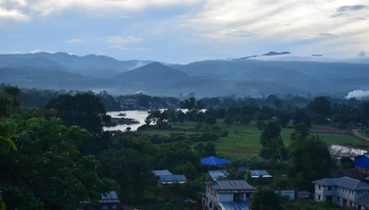@Hsipaw_-_panoramio_(2)