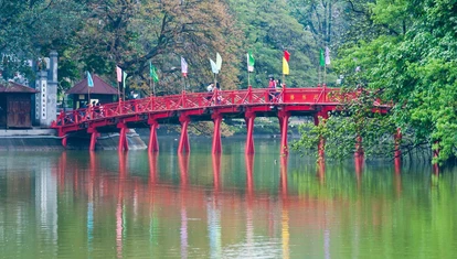 Hoan Kiem Lake