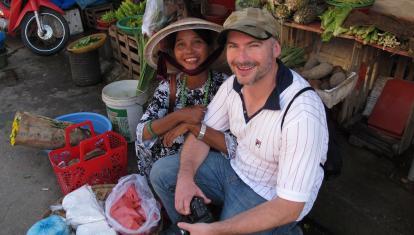 Making friends in Hoi An market
