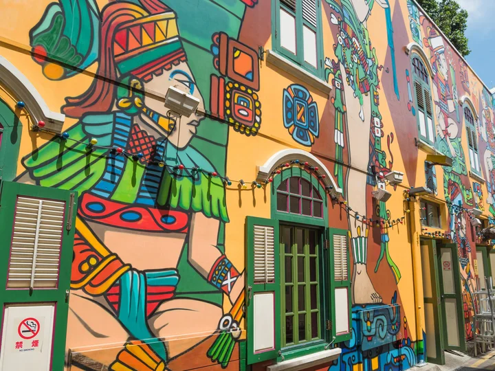 Street art on Bugis Street, Singapore 