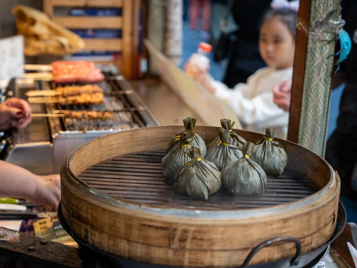 Rice balls steamed in leaves