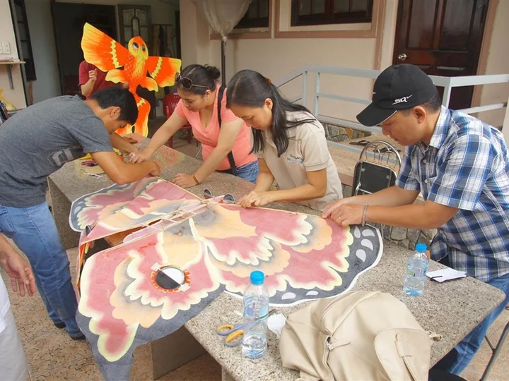 People making kites in Vietnam 
