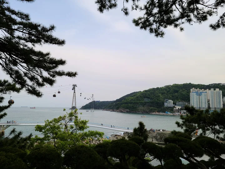Cable car