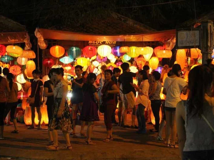 Hoi An - Vespa street food tour_3395