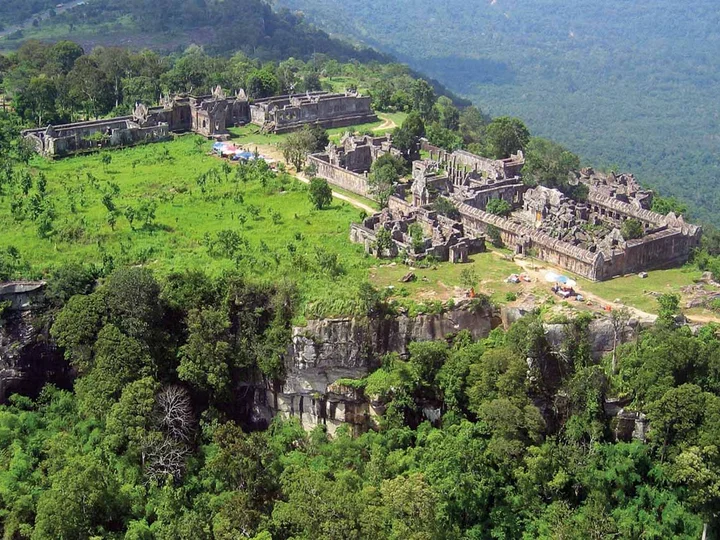 The Angkor Guidebook - 20140110 caroline v4 21.04.2014.indd