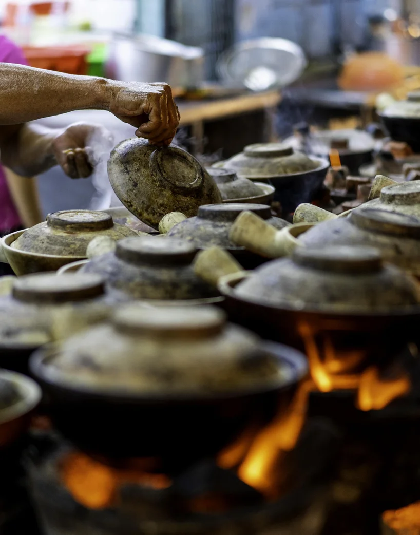 Ceramic pots in Kuala Lumpar food market 