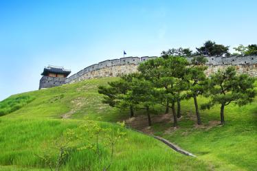 Suwon fortress walls