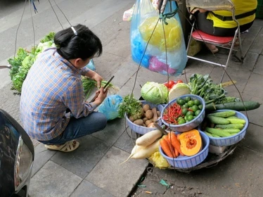 Eating on the street