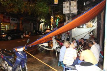 Pop-up restaurant