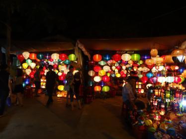 Lantern stand
