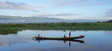 A traditional longtail boat on Inle Lake