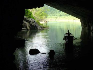 Phong Nha Cave