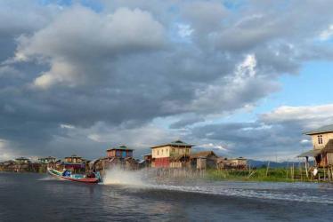 2015 11 Burma (967) - Inle Lake