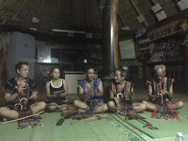 BhoHoong4