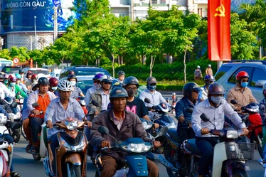 ho-chi-minh-in-full-throttle