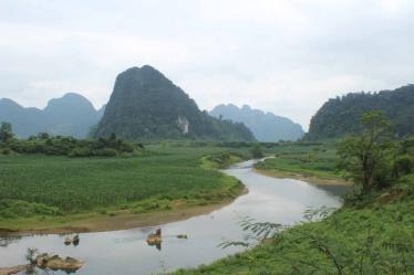 phong-nha-tu-lan-cave-trek_4528