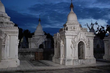 Kuthodaw at nightfall