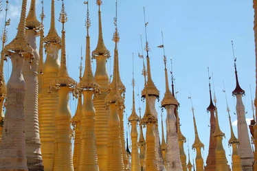 Inthein stupas