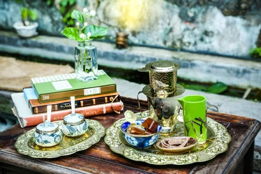 Reaching Out Coffee set