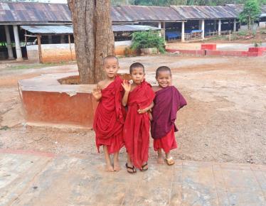 Child monks - A picture book of Burma